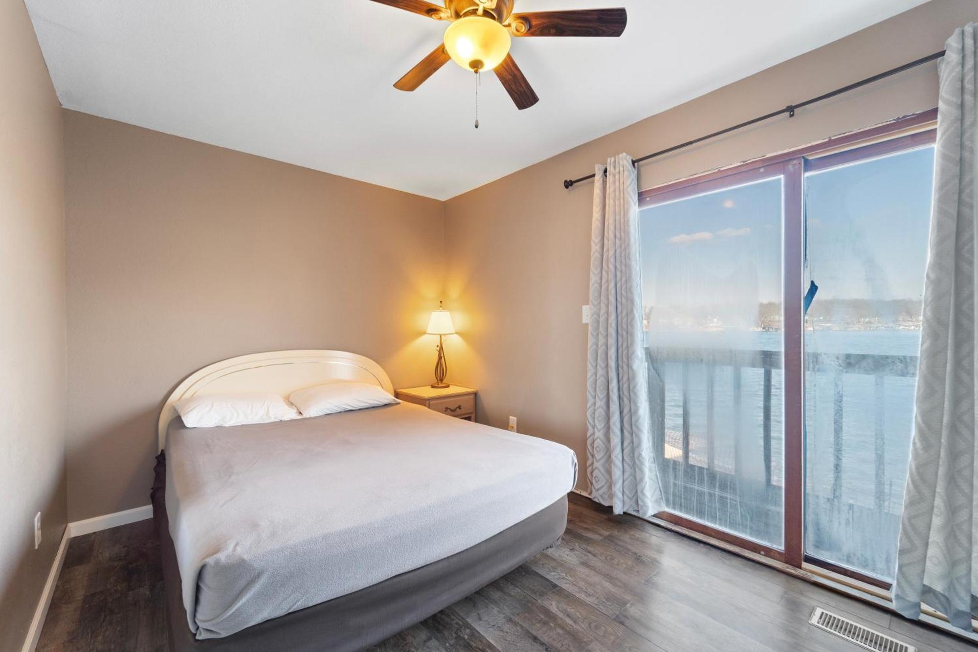 Lazy Gator House- Sleep 20- Bachelor Parties Welcome Lake Ozark Buitenkant foto