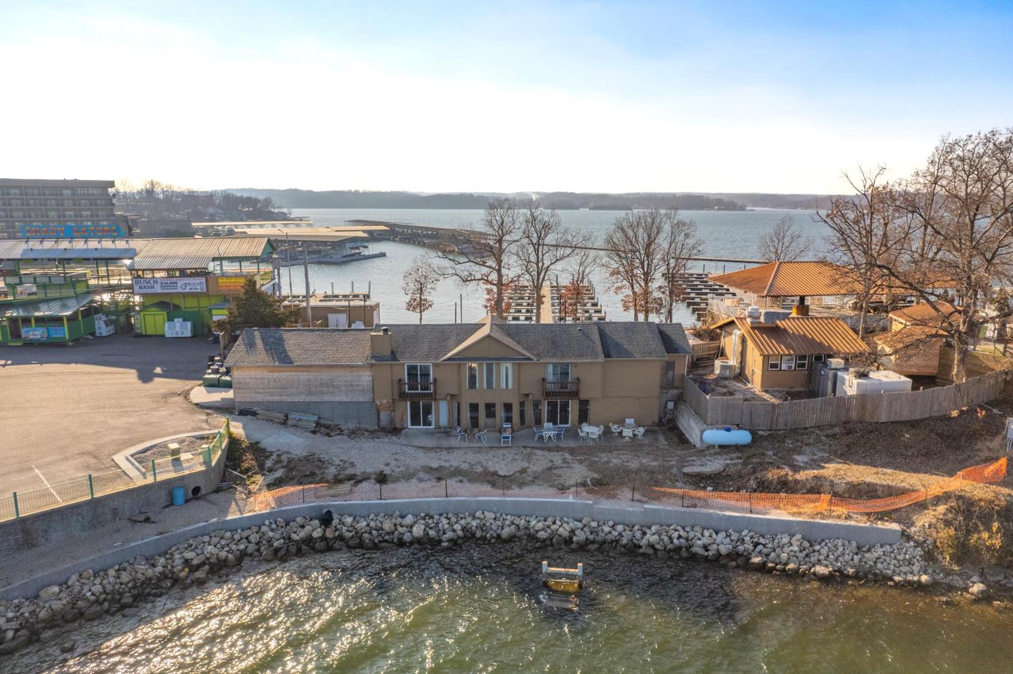 Lazy Gator House- Sleep 20- Bachelor Parties Welcome Lake Ozark Buitenkant foto